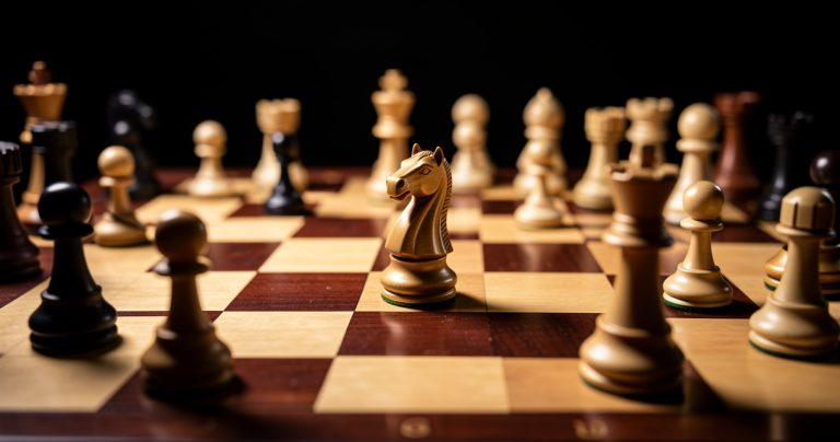 Ne Jouez Plus au Hasard : Trouvez le Meilleur Coup aux Échecs